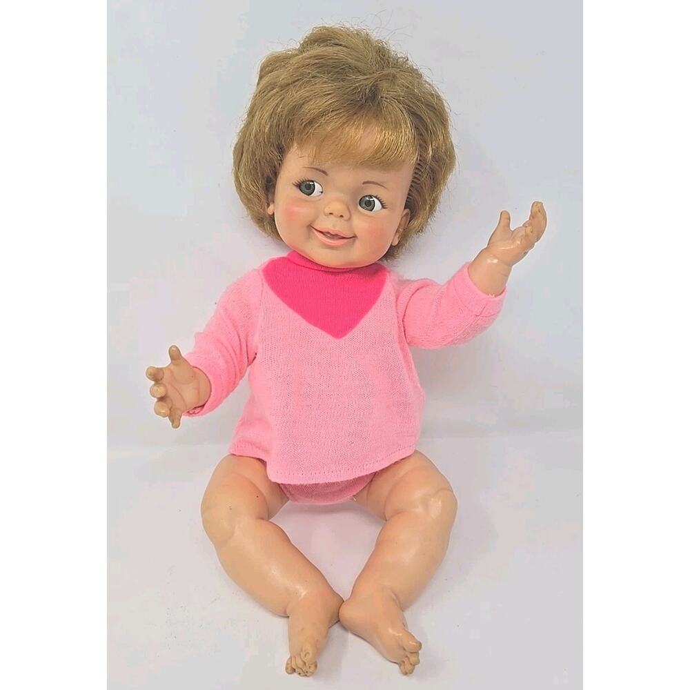 Vtg 1968 Ideal Baby Giggles doll by Ideal Toy Company with Original Clothes U262